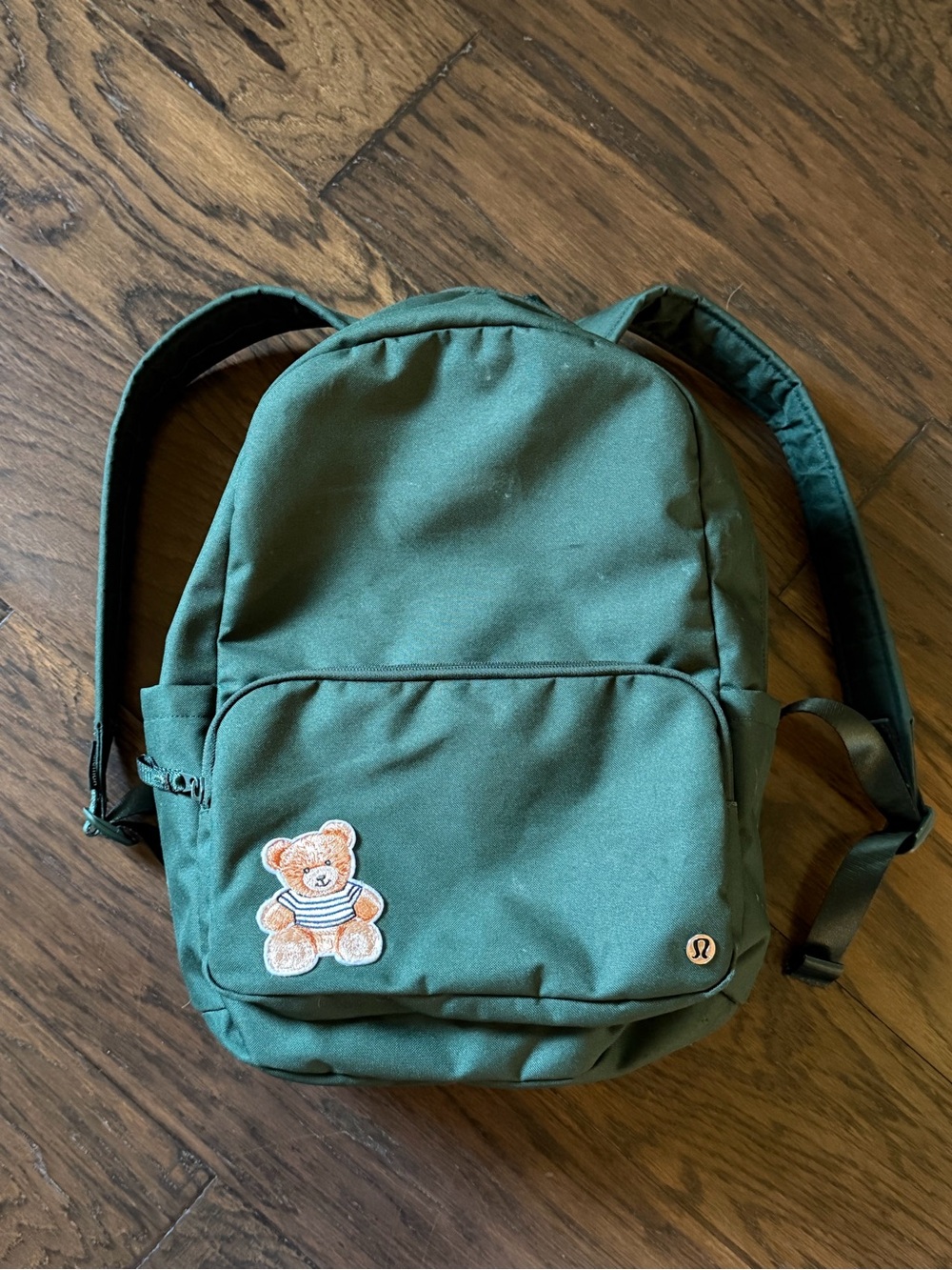 Lululemon Everywhere Backpack 22L Tech Canvas Teddy Bear Patch removable, GUC